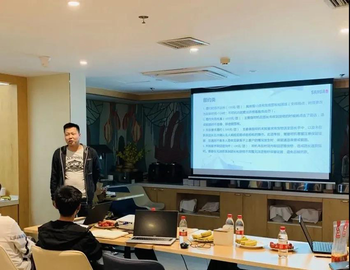 青島盒馬常溫B2B運輸經(jīng)理王江明發(fā)言